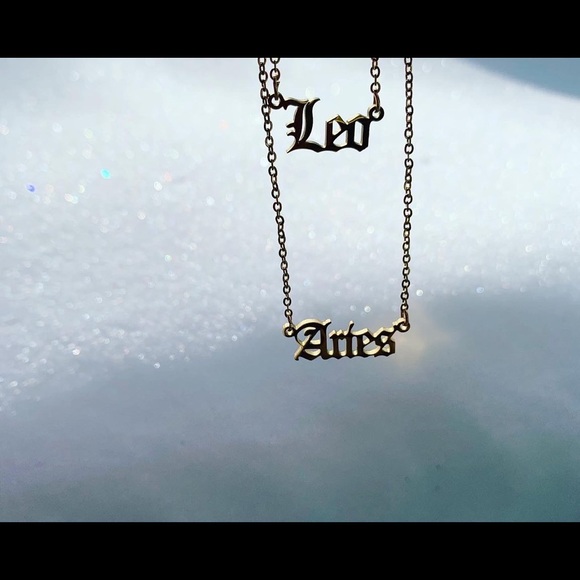 Zodiac sign necklaces - Picture 4 of 5